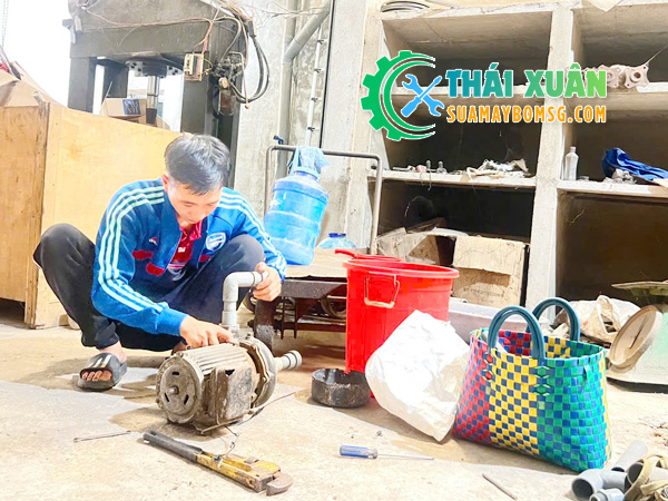 Thợ sửa máy bơm nước Đồng Nai
