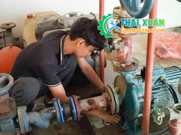 Thợ sửa máy bơm nước Phường Bình Thắng