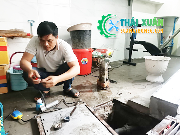 Dịch vụ sửa máy bơm chìm nước thải Thủ Đức
