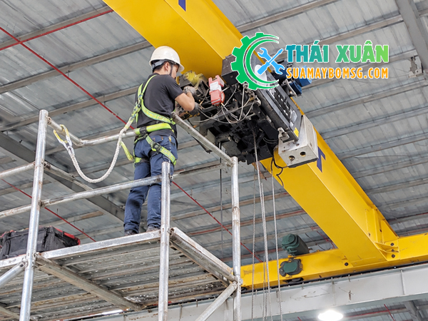 Dịch vụ sửa chữa cẩu trục tại Vĩnh Cửu Đồng Nai uy tín chuyên nghiệp - Cơ Điện Thái Xuân